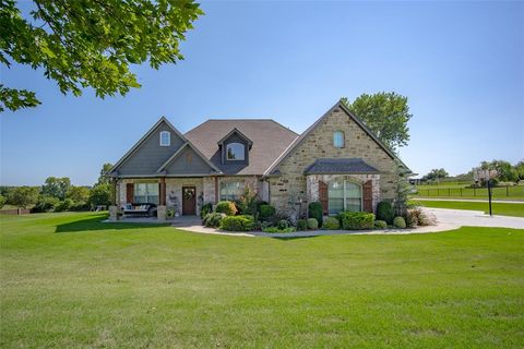 Photo of 1626 High Ridge Drive, Blanchard, OK 73010 (MLS # 1205141)