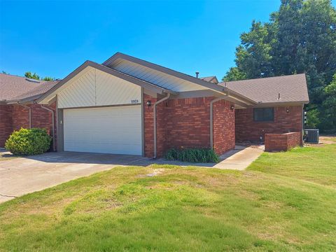 Photo of 11929 N Mustang Road, Yukon, OK 73099 (MLS # 1228045)