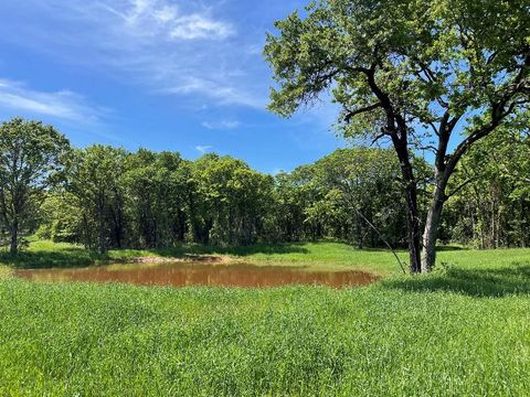 Photo of 10701 Oak Hill Ranch Road, Noble, OK 73068 (MLS # 1187857)