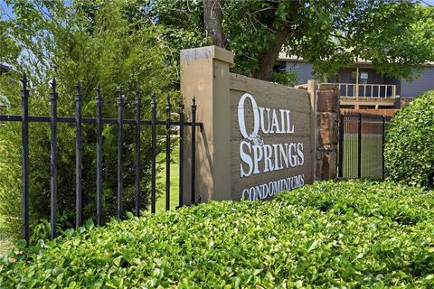 Photo of 14415 N Pennsylvania Avenue #L, Oklahoma City, OK 73134 (MLS # 1220657)
