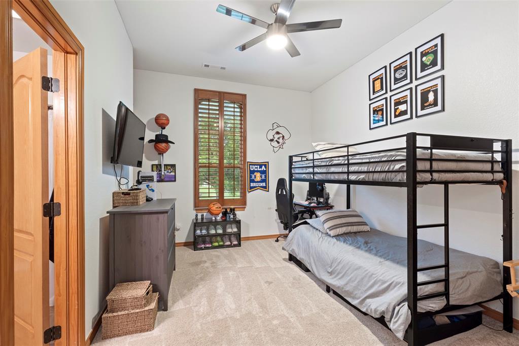 Shawnee, Oklahoma 74804, United States, 4 Bedrooms Bedrooms, ,3 BathroomsBathrooms,Residential,Active,153311