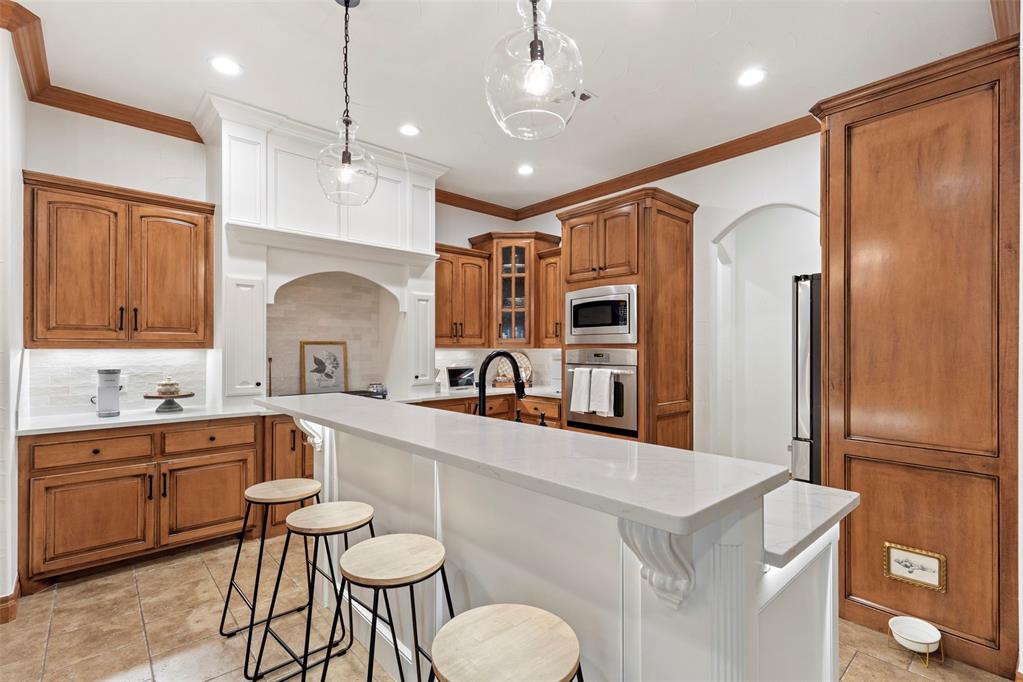 Shawnee, Oklahoma 74804, United States, 4 Bedrooms Bedrooms, ,3 BathroomsBathrooms,Residential,Active,153311