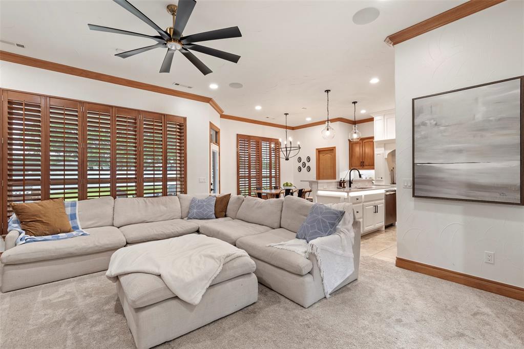 Shawnee, Oklahoma 74804, United States, 4 Bedrooms Bedrooms, ,3 BathroomsBathrooms,Residential,Active,153311