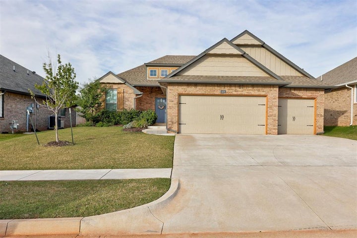 Photo 1 of 28 — 3209 Poppey Lane, Edmond, OK 73012