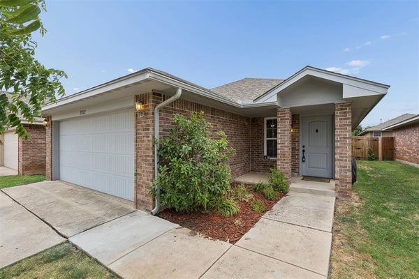 2312 NW 199TH ST, EDMOND, OK 73012 - Image bf1d812216cff2f8ee8c5f3d9b510df6/3604657183
