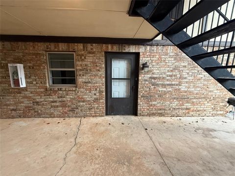 Photo of 3524 NW 51st Street #4, Oklahoma City, OK 73112 (MLS # 1210046)