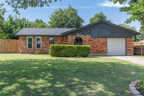 Photo of 3204 Marla Lane, Edmond, OK 73034 (MLS # 1237896)