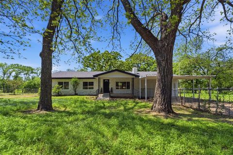 Photo of 16306 Crosslin Road, Shawnee, OK 74801 (MLS # 1224680)