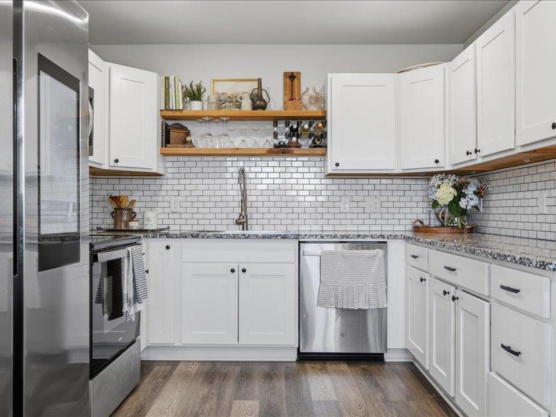 Photo 1 of 25 — 1501 Lawton Avenue, Moore, OK 73160