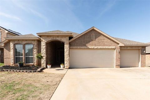 Photo of 11125 SW 41st Place, Mustang, OK 73064 (MLS # 1223228)