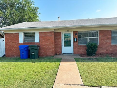 Photo of 833 Owl Street, Norman, OK 73071 (MLS # 1228942)