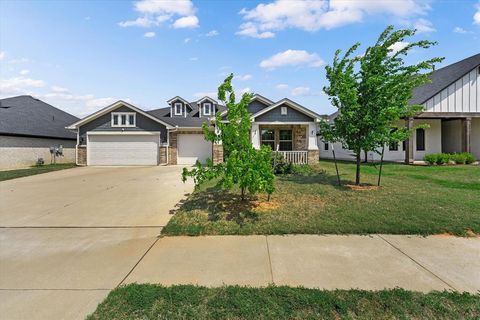 Photo of 13248 Sawtooth Oak Road, Choctaw, OK 73020 (MLS # 1226652)