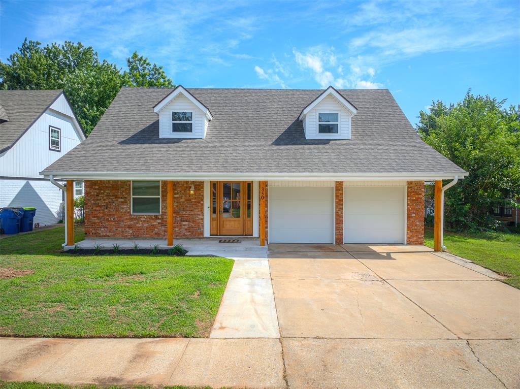 Photo 1 of 39 — 350 W Elder Drive, Mustang, OK 73064