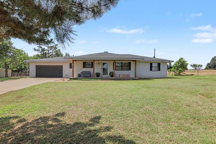 Photo 1 of 50 — 3164 Sharon Gale Drive, Guthrie, OK 73044