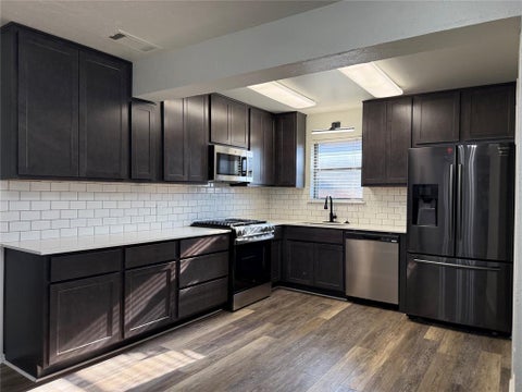 Photo of 2116 NE 8th Street, Moore, OK 73160 (MLS # 1249037)