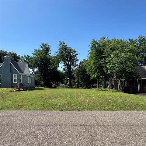 Photo of 1912 NW 28th Street, Oklahoma City, OK 73106 (MLS # 1236960)