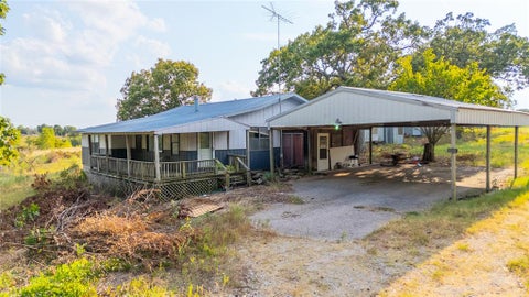 Photo of 12145 3600 Road, Seminole, OK 74868 (MLS # 1253175)