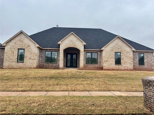 10701 GOBBLERS ROOST RD, OKLAHOMA CITY, OK 73173 - Image c5df0e35bfbb4673a84c8152aaa4a7e6/290043065
