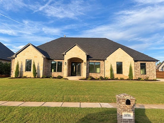 10701 GOBBLERS ROOST RD, OKLAHOMA CITY, OK 73173 - Image c5df0e35bfbb4673a84c8152aaa4a7e6/529902281
