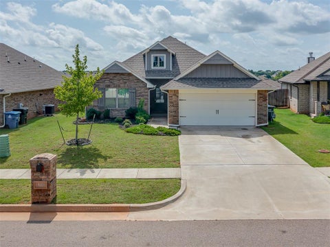 Photo of 8300 Lambert Way, Edmond, OK 73034 (MLS # 1240187)