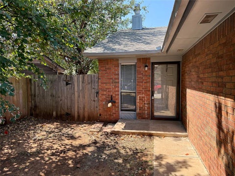 Photo of 12003 Windmill Drive, Oklahoma City, OK 73162 (MLS # 1249253)