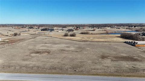 Photo of 0 SW 29th Street, El Reno, OK 73036 (MLS # 1213065)