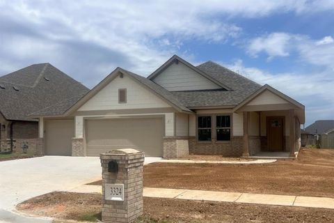 Photo of 3324 Slate River Drive, Yukon, OK 73099 (MLS # 1224249)