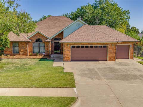 Photo of 3203 Center Street, Oklahoma City, OK 73120 (MLS # 1244250)