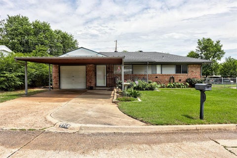 Photo of 9713 Sonata Court, Midwest City, OK 73130 (MLS # 1231314)