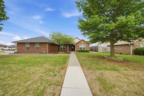 Photo of 2317 Whispering Pine Boulevard, Shawnee, OK 74804 (MLS # 1224165)