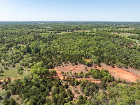 Photo of 101 N Discouraging Word Way, Luther, OK 73054 (MLS # 1239090)