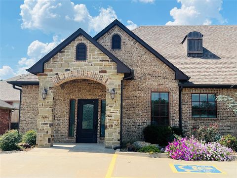 Photo of 1213 N Green Avenue, Purcell, OK 73080 (MLS # 1223161)
