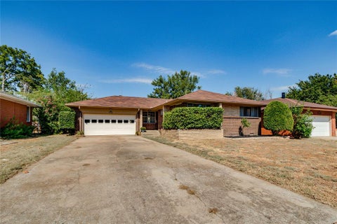 Photo of 713 E Carroll Lane, Midwest City, OK 73110 (MLS # 1251540)