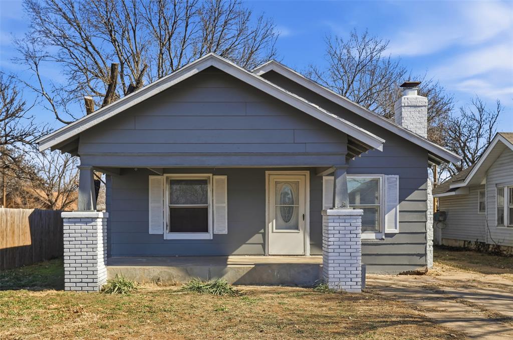 Photo 1 of 34 — 325 S Palm Street, Ponca City, OK 74601