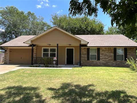 Photo of 401 N 5th Street, Noble, OK 73068 (MLS # 1241238)