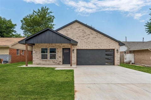 Photo of 321 NW 91st Street, Oklahoma City, OK 73114 (MLS # 1252297)