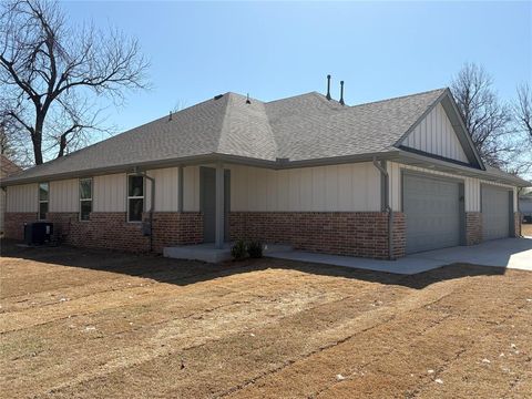 Photo of 819 S Wilson Avenue, El Reno, OK 73036 (MLS # 1229654)