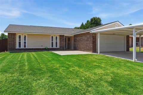 Photo of 11804 O Casey Street, Yukon, OK 73099 (MLS # 1245080)
