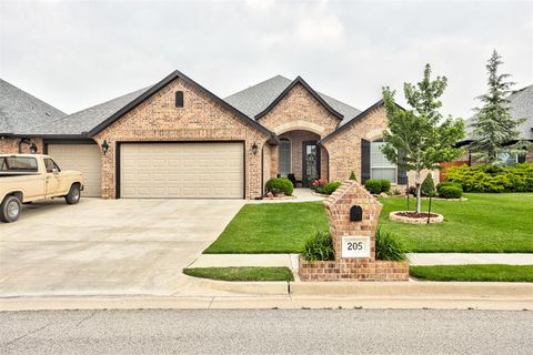 Photo of 205 SW 168th Terrace, Oklahoma City, OK 73170 (MLS # 1230055)