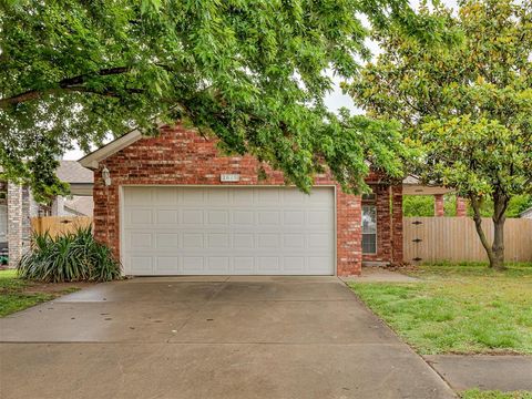 Photo of 2619 Briarcliff Drive, Oklahoma City, OK 73170 (MLS # 1230597)