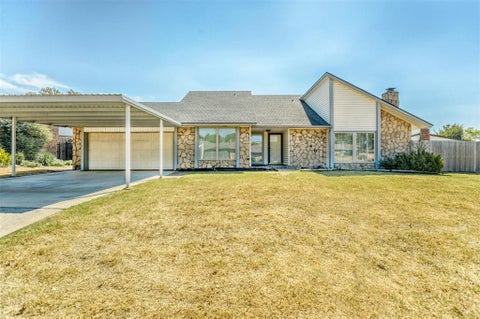 Photo of 2340 Shadowlake Drive, Oklahoma City, OK 73159 (MLS # 1251134)