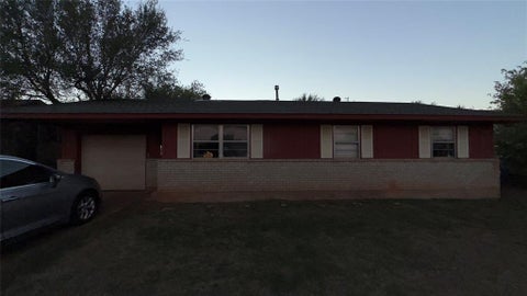 Photo of 329 Milky Way, Guthrie, OK 73044 (MLS # 1253595)