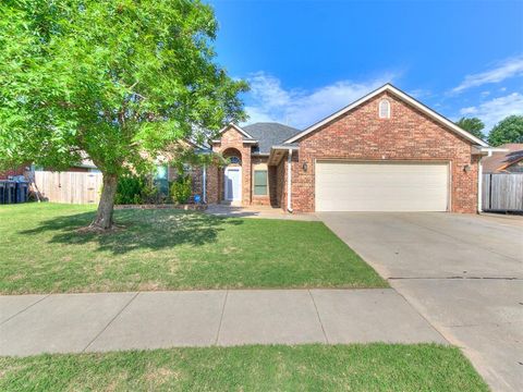 Photo of 15509 Vicki Drive, Oklahoma City, OK 73170 (MLS # 1230186)