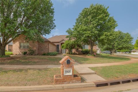 Photo of 19825 Corral Place, Edmond, OK 73012 (MLS # 1230341)