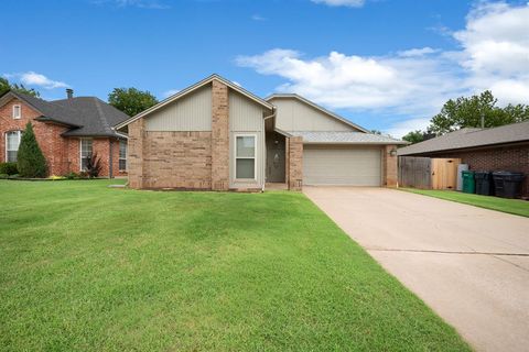 Photo of 12800 Brandon Place, Oklahoma City, OK 73142 (MLS # 1238167)