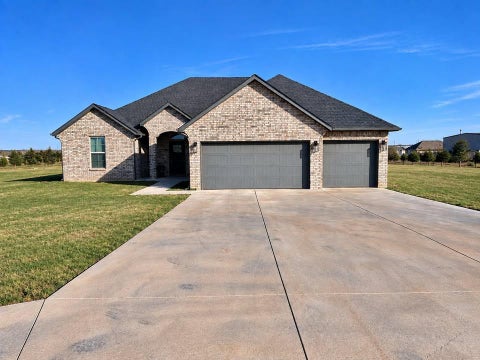 Photo of 8740 Summit View Lane, Edmond, OK 73025 (MLS # 1251262)
