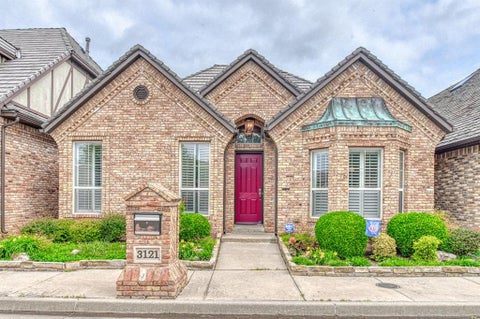 Photo of 3121 Saint Clair Drive, Norman, OK 73072 (MLS # 1225198)