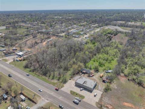Photo of 9632 NE 23rd Street, Midwest City, OK 73141 (MLS # 1206986)