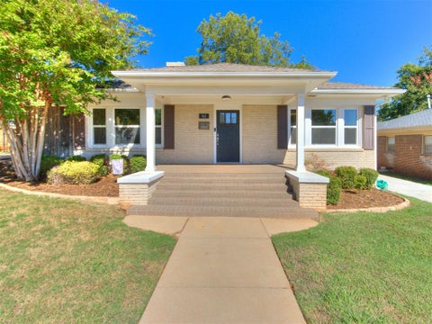Photo of 511 NW 33rd Street, Oklahoma City, OK 73118 (MLS # 1252665)