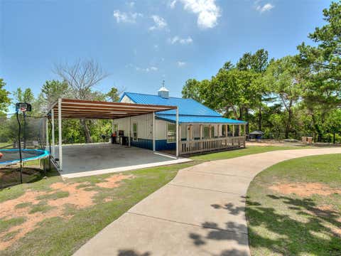 Photo of 9606 Benny Bruce Street, Norman, OK 73026 (MLS # 1236803)